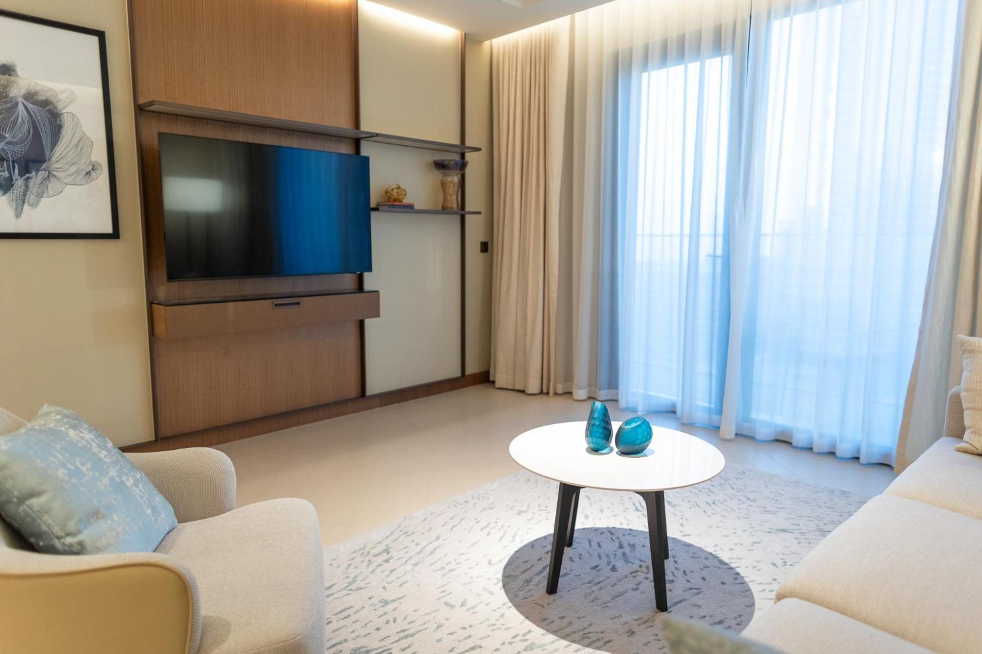 Address Residences Opera At Downtown * Dubai